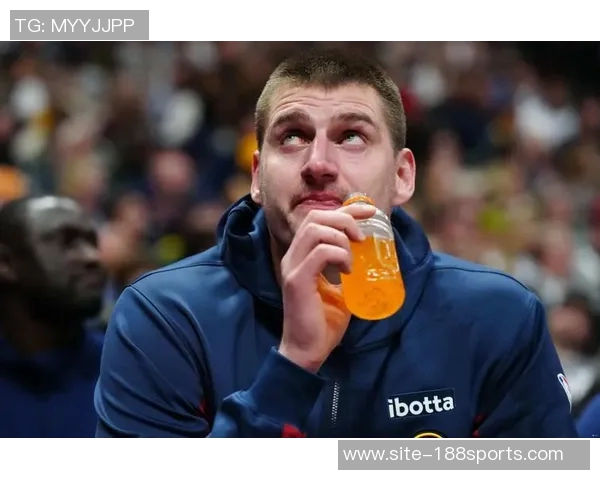 约基奇轻松砍下33分15板16助展现超凡实力媒体人称其表现令人惊叹